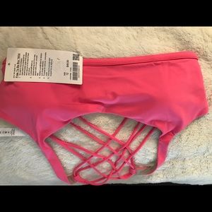 Free to be (wild) bra